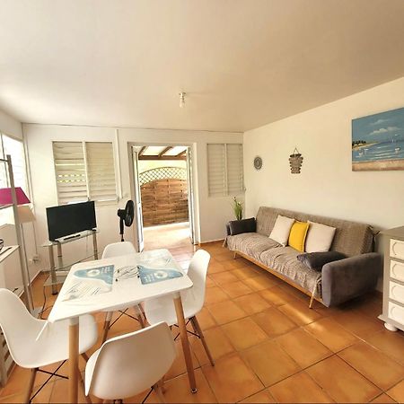 Ferienwohnung Le Jacquier Goyave Exterior foto