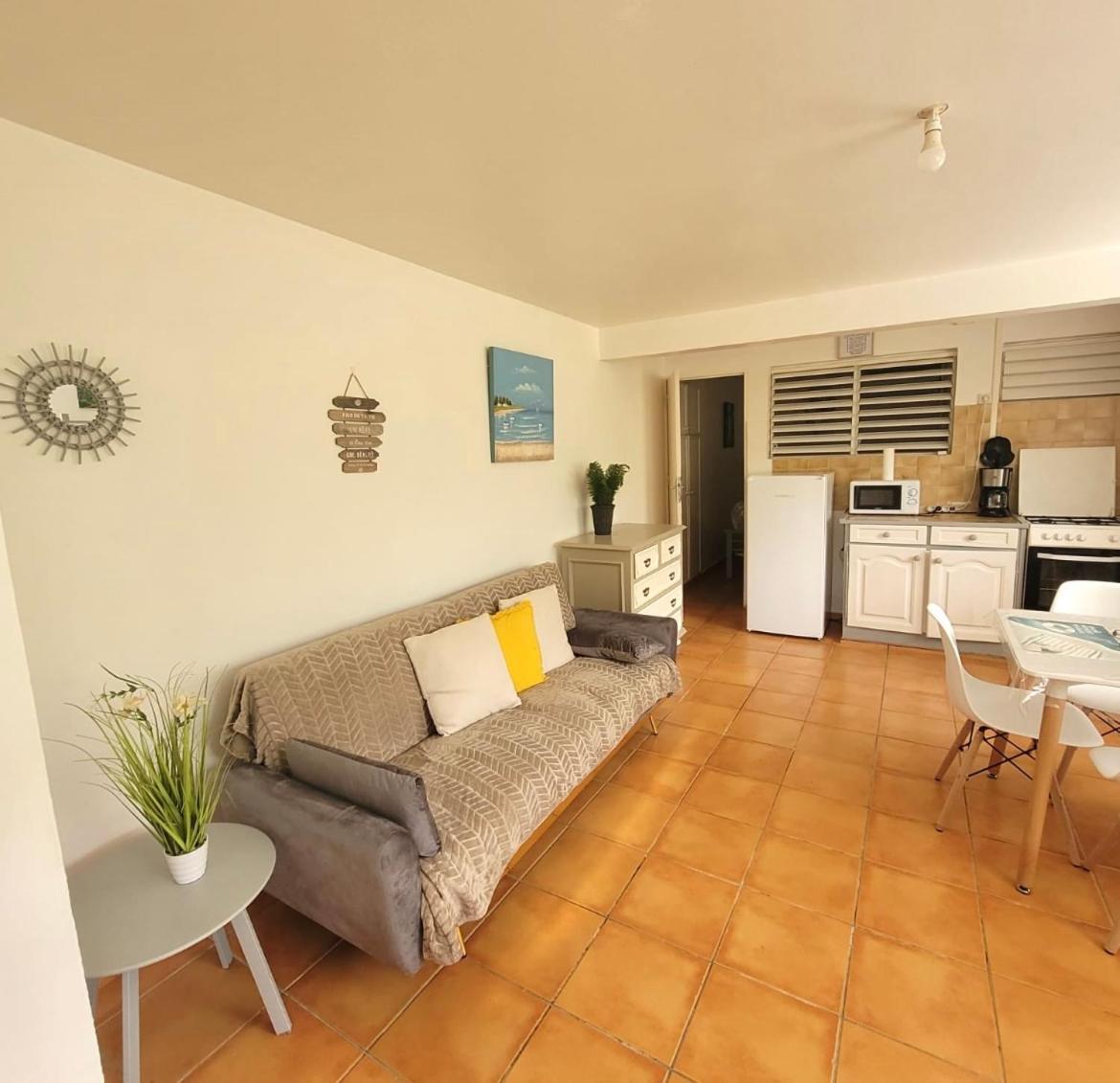 Ferienwohnung Le Jacquier Goyave Exterior foto