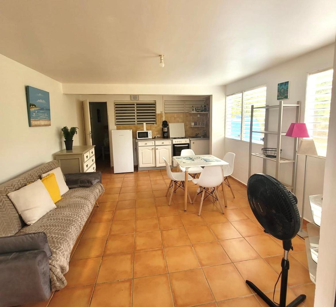 Ferienwohnung Le Jacquier Goyave Exterior foto